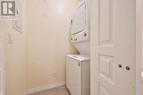 1111 - 225 Webb Drive, Mississauga, ON - Indoor Photo Showing Laundry Room