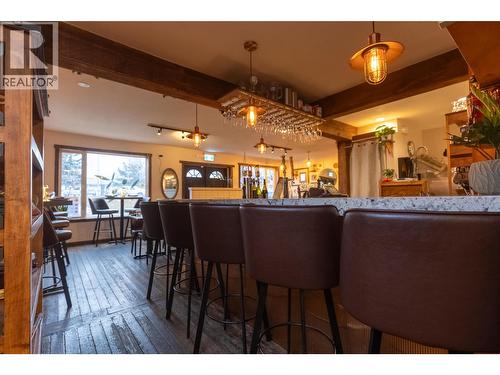 851 7Th Avenue, Fernie, BC 