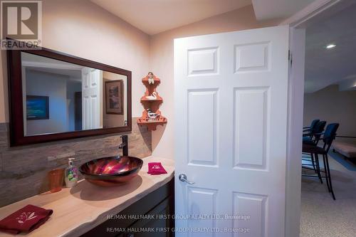1856 Sherbrooke Street W, Cavan Monaghan (Cavan-Monaghan), ON - Indoor Photo Showing Bathroom