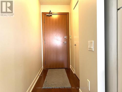 2411 - 33 Sheppard Avenue E, Toronto, ON - Indoor Photo Showing Other Room