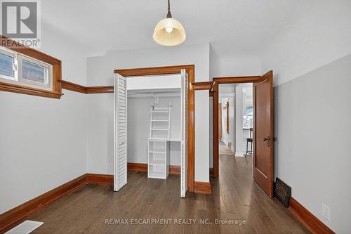 266 Wexford Avenue S, Hamilton, ON - Indoor Photo Showing Other Room