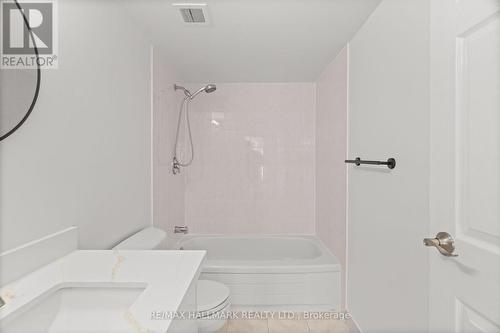 1805 - 3300 Don Mills Road, Toronto, ON - Indoor Photo Showing Bathroom