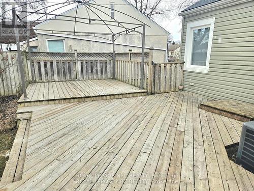 6191 Cadham Street, Niagara Falls (Arad/Fallsview), ON - Outdoor With Deck Patio Veranda