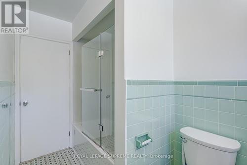 214 Churchill Avenue, Toronto, ON - Indoor Photo Showing Bathroom