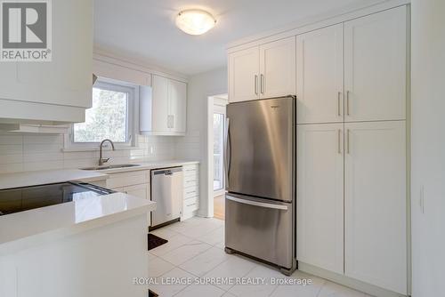 214 Churchill Avenue, Toronto, ON - Indoor Photo Showing Kitchen With Upgraded Kitchen