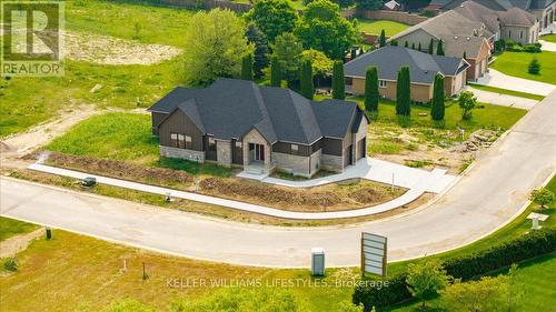 39 East Glen Drive, Lambton Shores (Arkona), ON - Outdoor