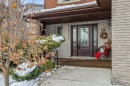 10 Finch Place, Hamilton, ON  - Outdoor 