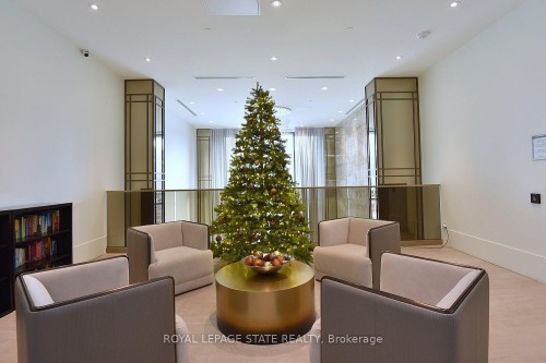 1202-2007 James Street, Burlington, ON - Indoor