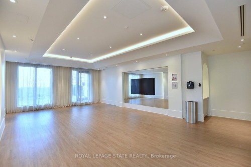 1202-2007 James Street, Burlington, ON - Indoor