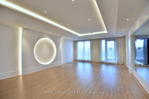 1202-2007 James Street, Burlington, ON - Indoor Photo Showing Other Room