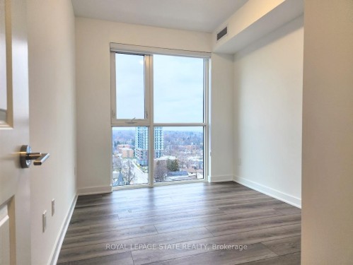 1202-2007 James Street, Burlington, ON - Indoor Photo Showing Other Room