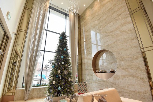 1202-2007 James Street, Burlington, ON - Indoor Photo Showing Bathroom