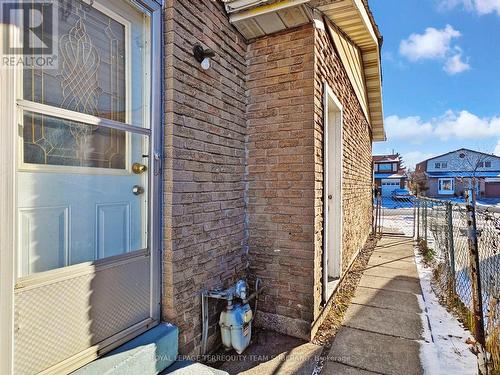 3873 Teeswater Road, Mississauga, ON - Outdoor