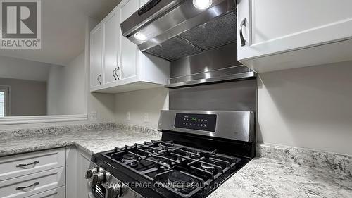 13 - 11 Harvest Lane, Norfolk, ON - Indoor Photo Showing Kitchen