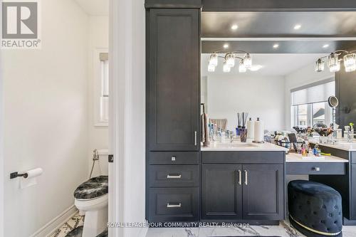 2401 Irene Crescent, Oakville, ON - Indoor