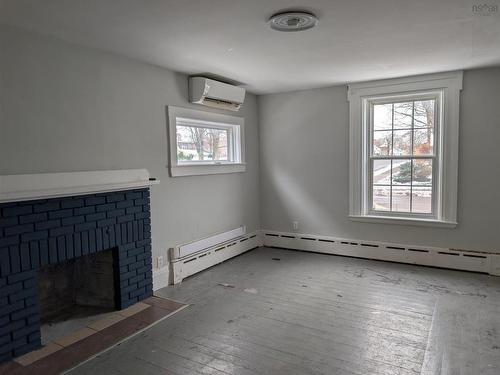 52 Queen Street, Truro, NS 