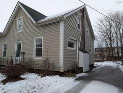 52 Queen Street  Truro, NS B2N 2B1
