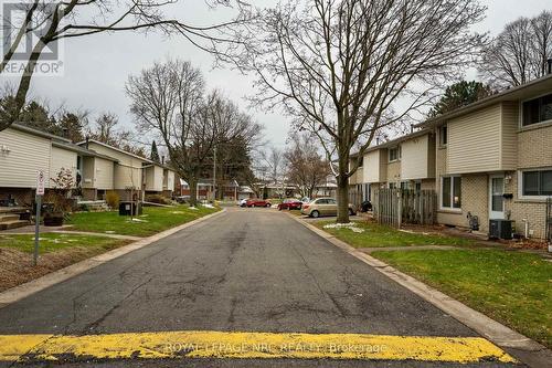 50 - 151 Parnell Road, St. Catharines, ON - Outdoor