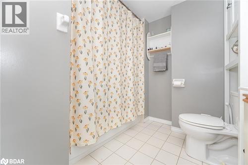 100 Millside Drive Unit# 1003, Milton, ON - Indoor Photo Showing Bathroom