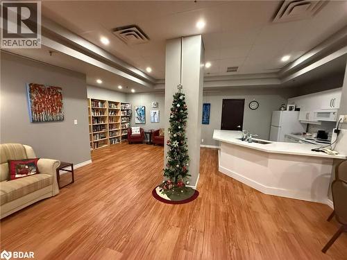 100 Millside Drive Unit# 1003, Milton, ON - Indoor Photo Showing Other Room