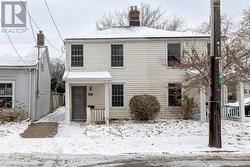 60 COLBORNE STREET  Kingston (East Of Sir John A. Blvd), ON K7K 1C6