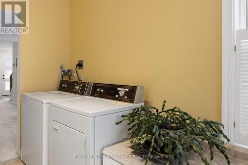 60 Colborne Street, Kingston (East Of Sir John A. Blvd), ON - Indoor Photo Showing Laundry Room