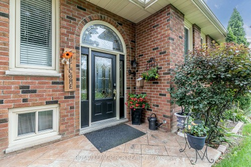 99 Toll Road, East Gwillimbury, ON - Outdoor