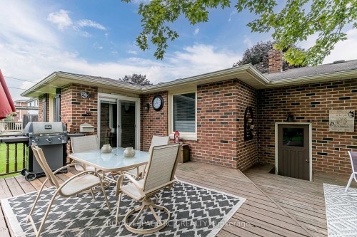 99 Toll Road, East Gwillimbury, ON - Outdoor With Deck Patio Veranda