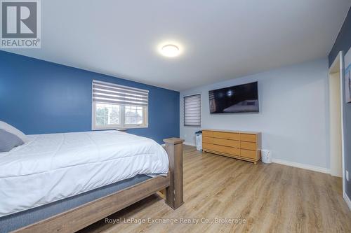482 Wolsley Street, Huron-Kinloss (Lucknow), ON - Indoor Photo Showing Bedroom
