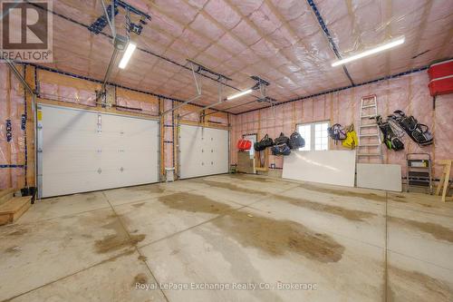 482 Wolsley Street, Huron-Kinloss (Lucknow), ON - Indoor Photo Showing Garage