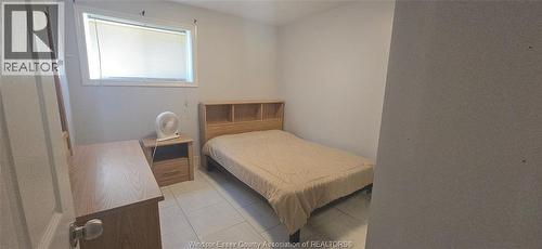 1551 Dobrich Street Unit# Lower, Windsor, ON - Indoor Photo Showing Bedroom