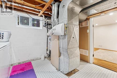 44 Meadowvale Avenue, Belleville (Belleville Ward), ON - Indoor