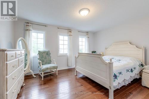 157 Creek Path Avenue, Oakville, ON - Indoor Photo Showing Bedroom