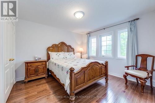 157 Creek Path Avenue, Oakville, ON - Indoor Photo Showing Bedroom