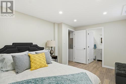 633 Wettlaufer Terrace, Milton, ON - Indoor Photo Showing Bedroom