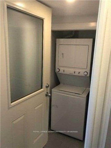 Lower-92 Mitchell Avenue, Toronto, ON - Indoor Photo Showing Laundry Room