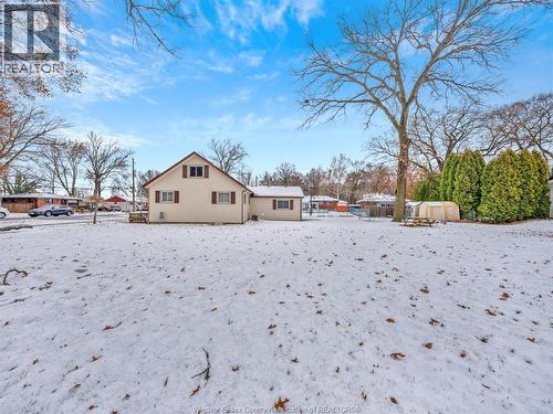 1255 Mayfair Avenue, Lasalle, ON - Outdoor