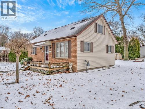 1255 Mayfair Avenue, Lasalle, ON - Outdoor