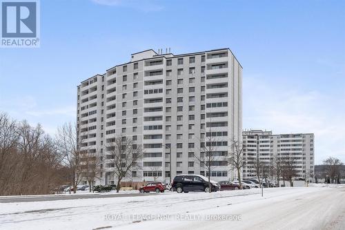 1202 - 15 Towering Heights Boulevard, St. Catharines (Glendale/Glenridge), ON - Outdoor With Facade