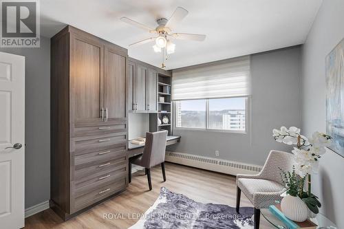 1202 - 15 Towering Heights Boulevard, St. Catharines (Glendale/Glenridge), ON - Indoor