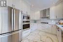 10 Auburndale Drive, Vaughan, ON  - Indoor Photo Showing Kitchen With Upgraded Kitchen 