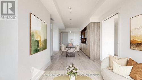 5802 - 11 Yorkville Avenue, Toronto, ON - Indoor Photo Showing Other Room