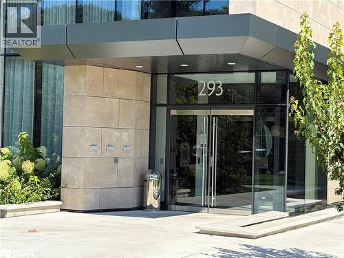 293 Kingsway Unit# 109, Toronto, ON - Outdoor With Exterior