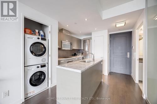 2102 - 88 Park Lawn Road, Toronto, ON - Indoor Photo Showing Laundry Room