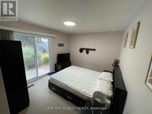 268 Manchester Road, Kitchener, ON - Indoor Photo Showing Bedroom