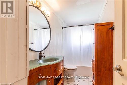 268 Manchester Road, Kitchener, ON - Indoor Photo Showing Bathroom