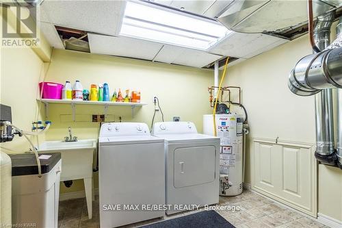 268 Manchester Road, Kitchener, ON - Indoor Photo Showing Laundry Room
