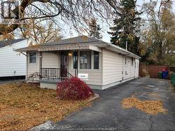 2442 ARTHUR RD.  Windsor, ON N8W 4V7