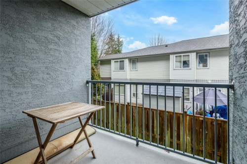 207-1050 Braidwood Rd, Courtenay, BC - Outdoor With Deck Patio Veranda With Exterior