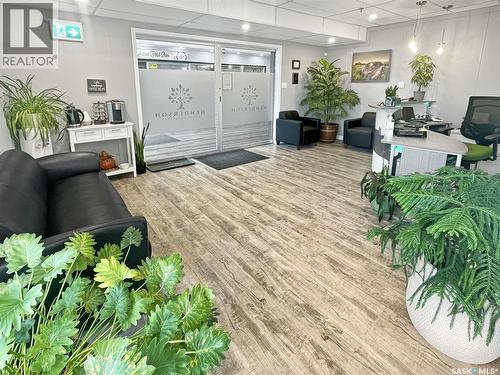 1 244 1St Avenue Ne, Swift Current, SK 